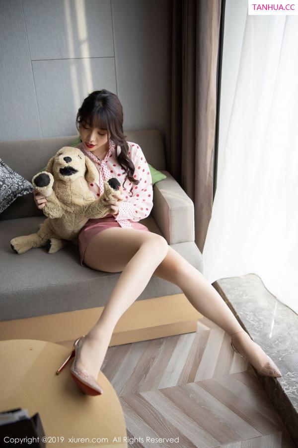 陈芝 芝芝Booty [XIUREN]高清写真图 2019.10.21 芝芝Booty第14张图片